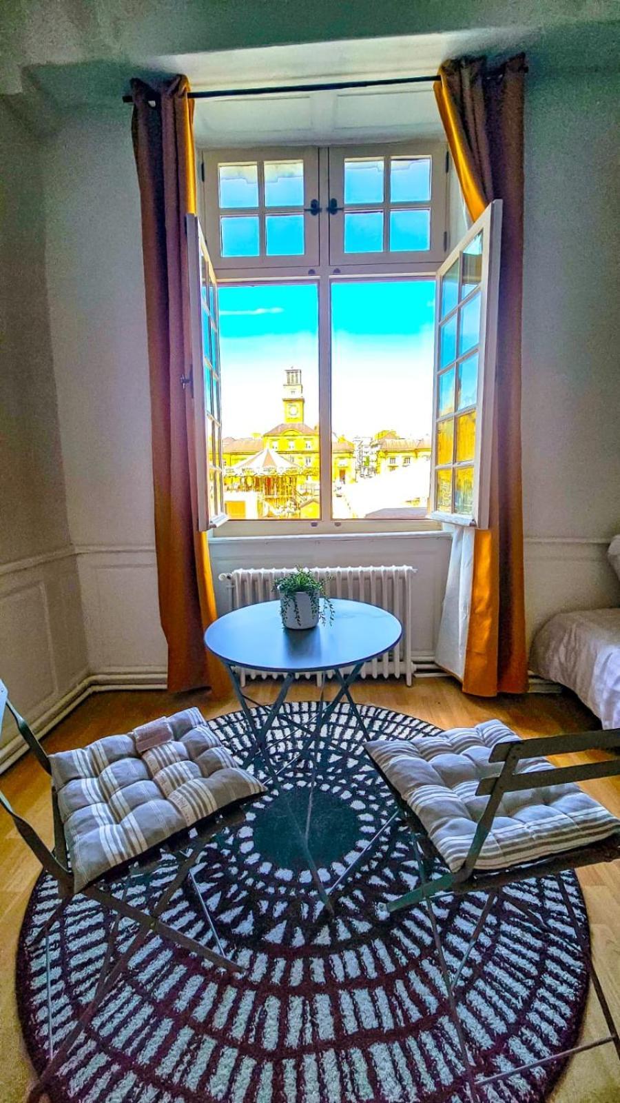 Apartment Grand 130m2 Vue Place Ducale Charleville-Mezieres